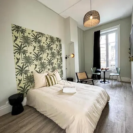 Suite Shamrock Lyon Exterior photo